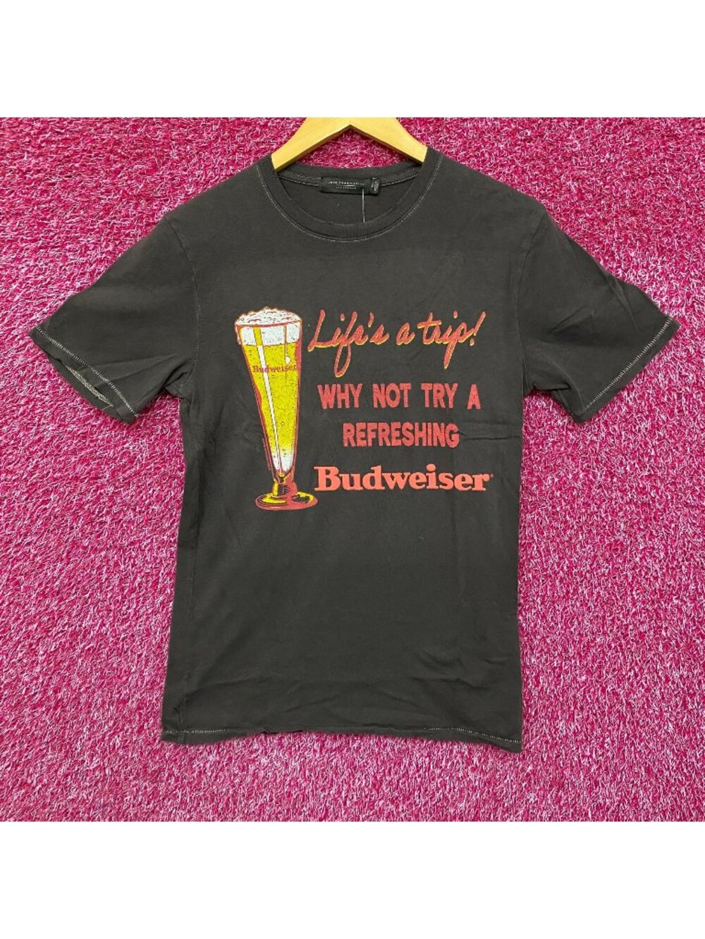 Budweiser Life's A Trip Vintage Style Gray T-Shirt XS